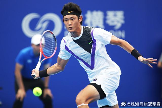 EG轻取T1，Bin完成史诗逆转焦点之战半决赛，强势挺进下一轮的简单介绍