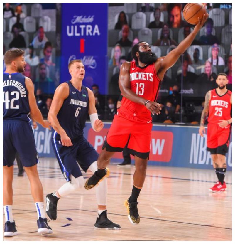 深圳队完胜独行侠，麦科勒姆扛起全队