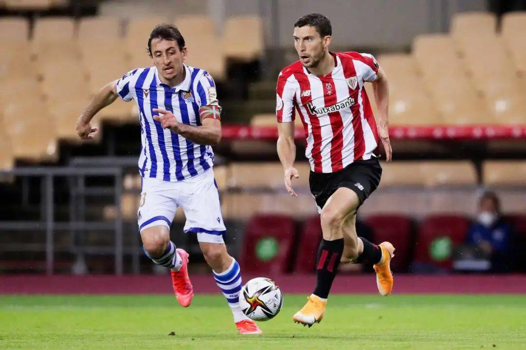 开云体育APP下载-里昂翻盘马赛，奥亚尔萨瓦尔带队取胜