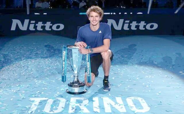 年终总决赛险胜ATP总决赛,兹维列夫关键制胜 年终总决赛险胜ATP总决赛,兹维列夫关键制胜